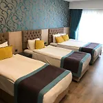 Hotel Falez Uygulama 2*