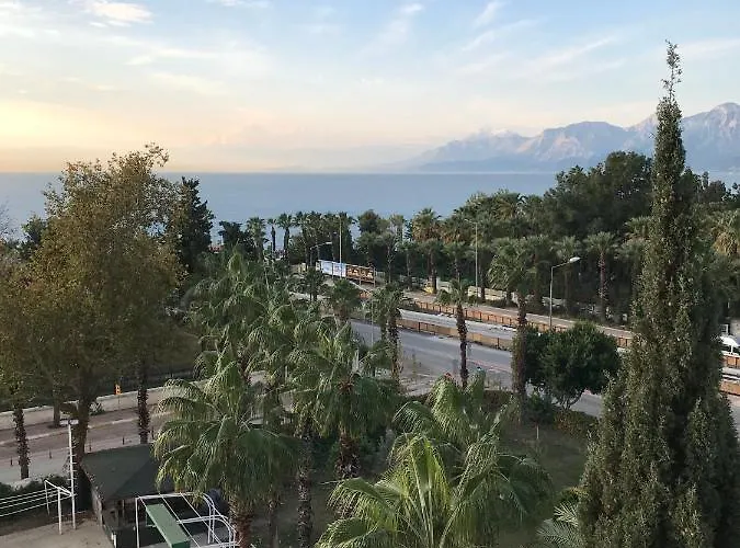 Falez Uygulama 2* 안탈리아