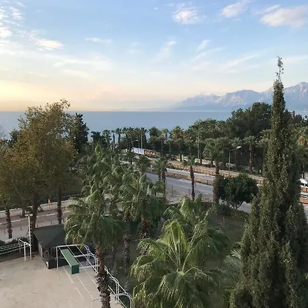 Falez Uygulama 2* أنطاليا